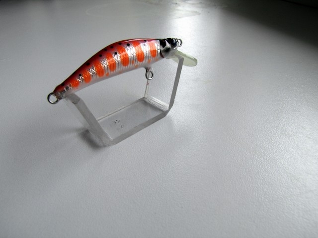 4_small.jpg