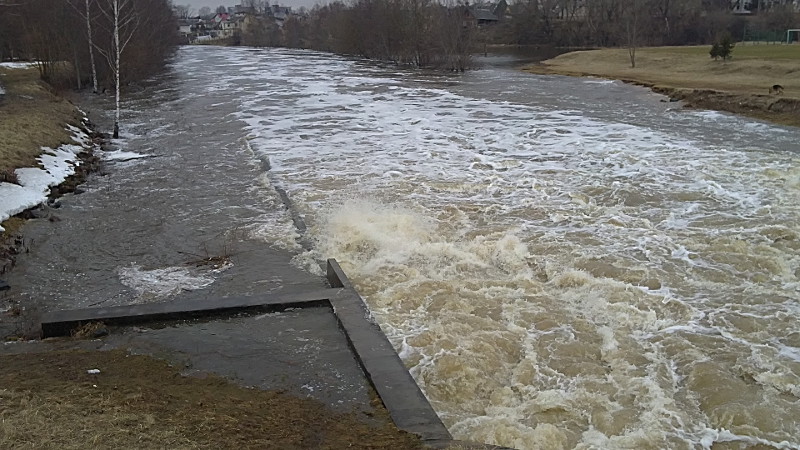 ekranotv-2013-04-14.JPG