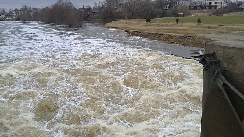 ekranotv2013-04-14.JPG